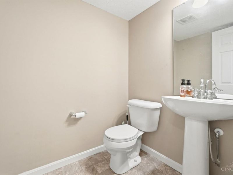 1022 Golden Oak Drive, Hamilton, OH 45013 Photo 41