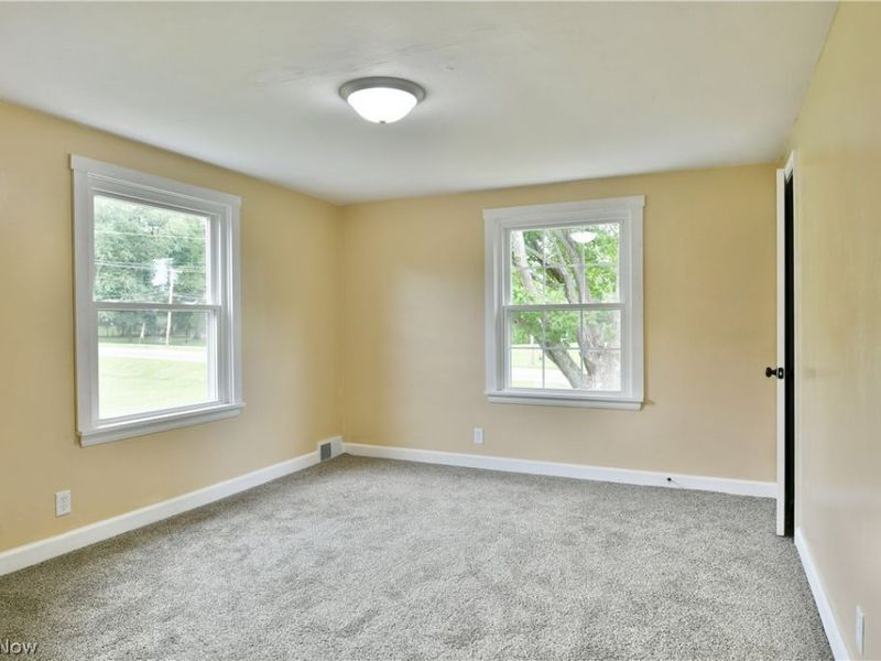 471 N Main Street, Poland, OH 44514 Photo 32