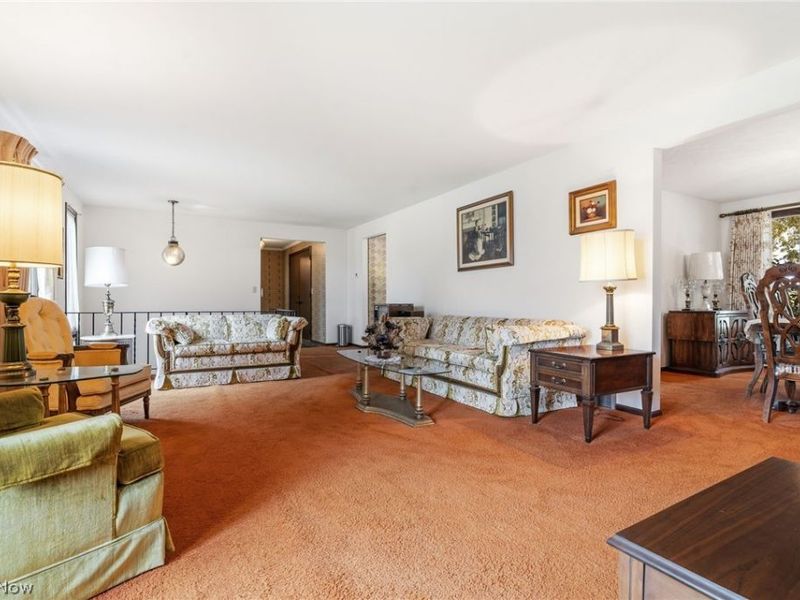 5525 Glenhill Avenue NE, Canton, OH 44721 Photo 11