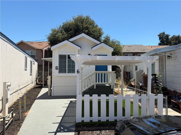 5715 Santa Cruz, Unit 6, Atascadero, CA 93422