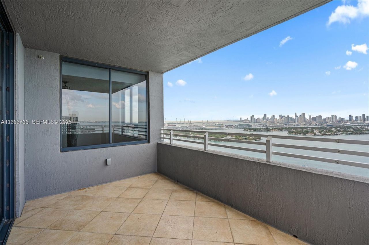 1330 West Ave , Unit 2601, Miami Beach, FL 33139 Photo