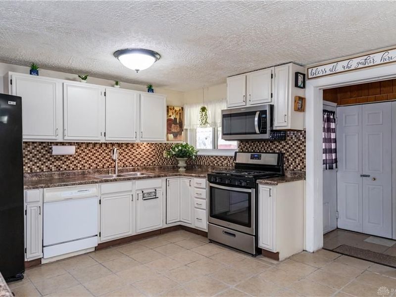4816 Haplin Drive, Dayton, OH 45439 Photo 14