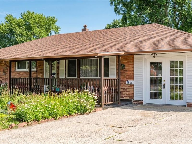 4816 Haplin Drive, Dayton, OH 45439 Photo 2