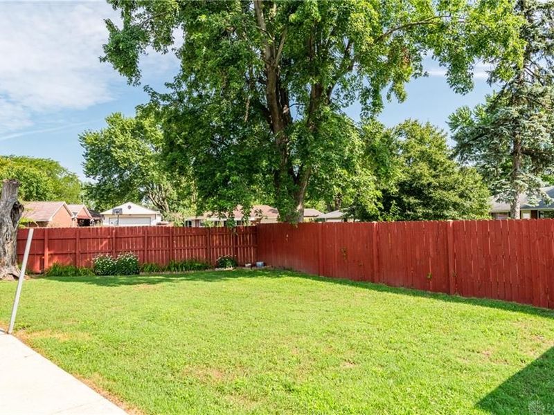 4816 Haplin Drive, Dayton, OH 45439 Photo 41