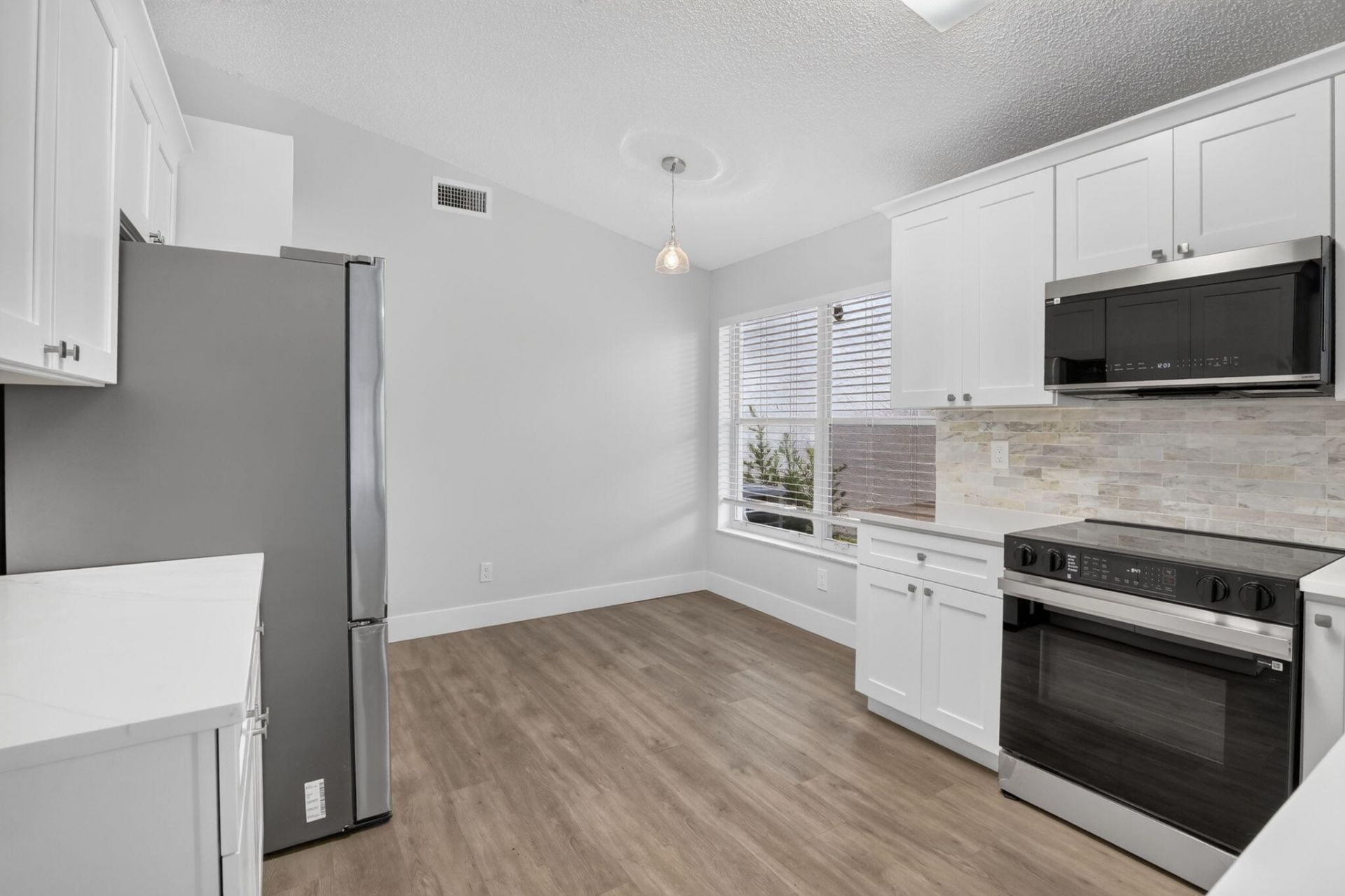 1371 SW 181st Avenue, Pembroke Pines, FL 33029 Photo