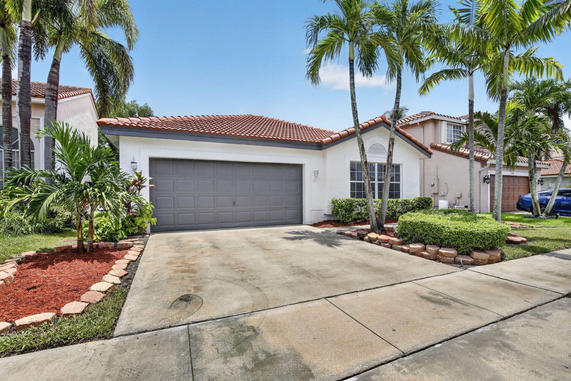 1371 SW 181st Avenue, Pembroke Pines, FL 33029 Photo