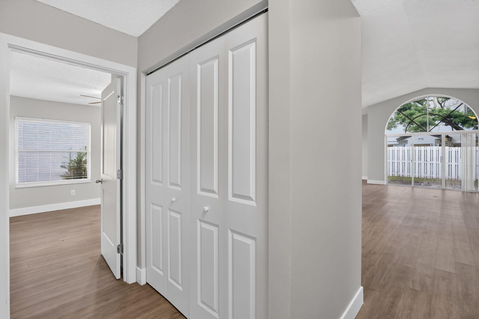 1371 SW 181st Avenue, Pembroke Pines, FL 33029 Photo