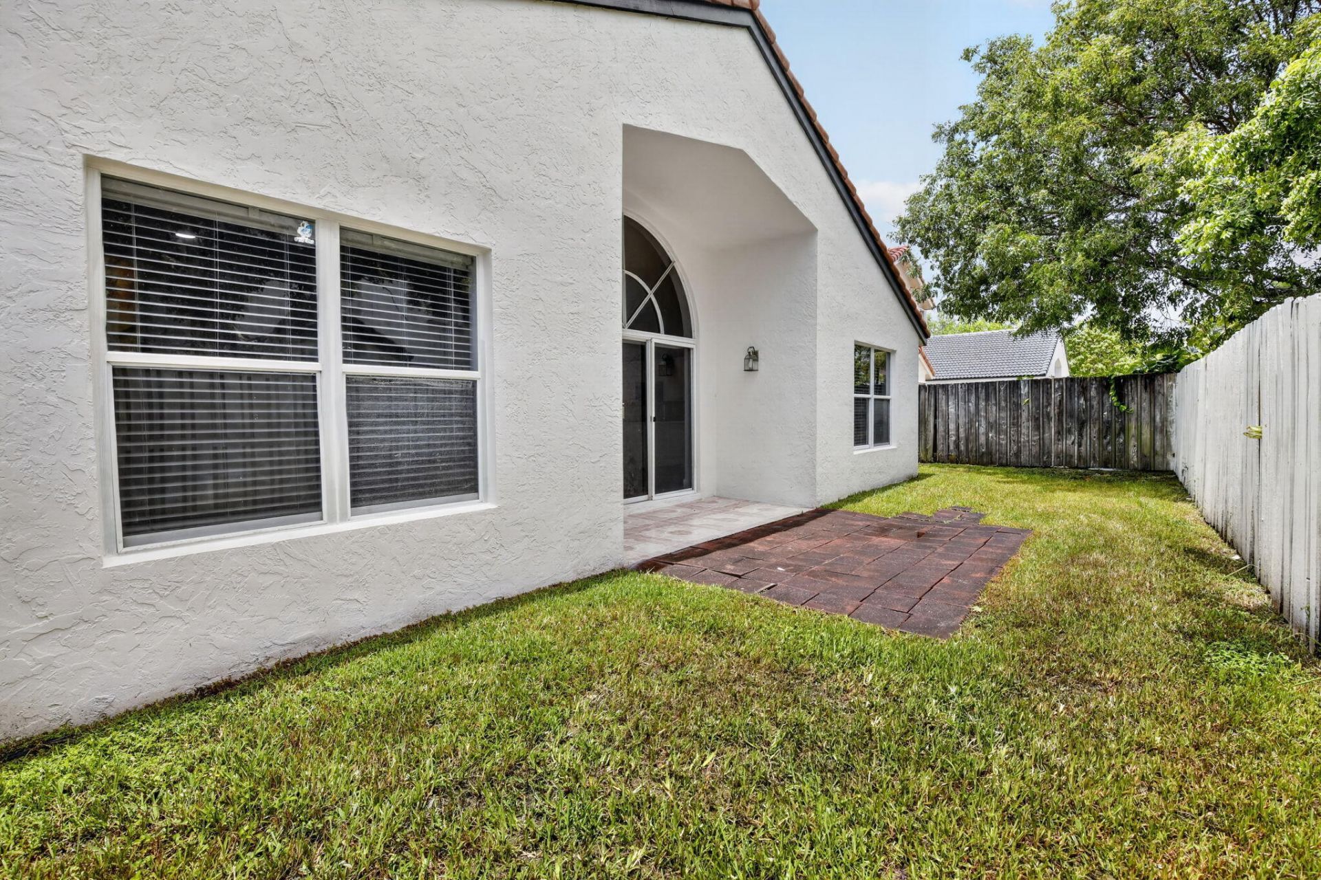 1371 SW 181st Avenue, Pembroke Pines, FL 33029 Photo