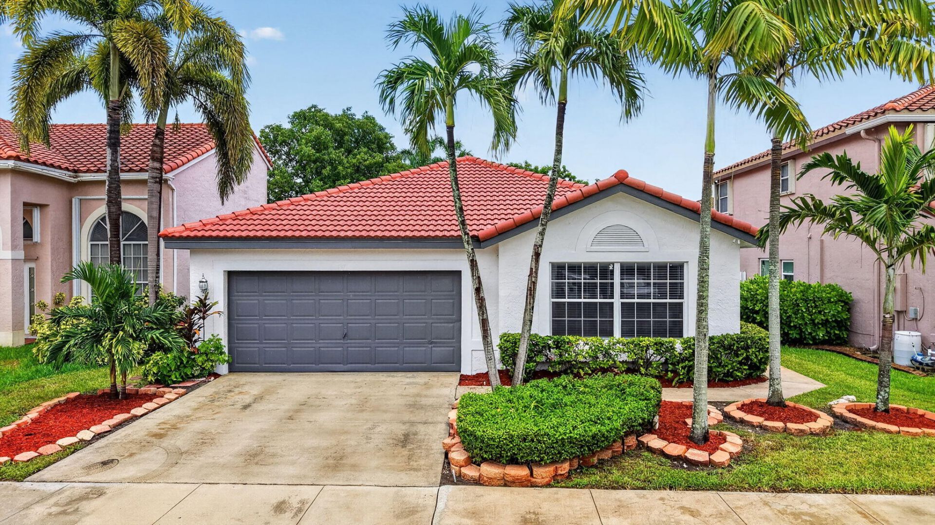 1371 SW 181st Avenue, Pembroke Pines, FL 33029 Photo