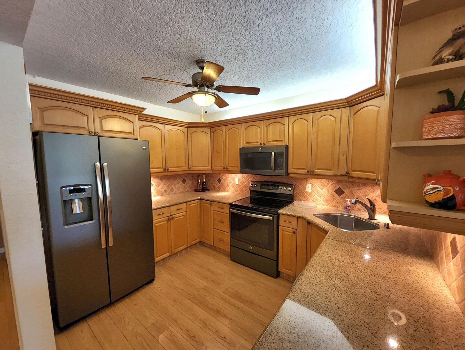 3151 S Palm Aire Drive, Unit 301, Pompano Beach, FL 33069 Photo