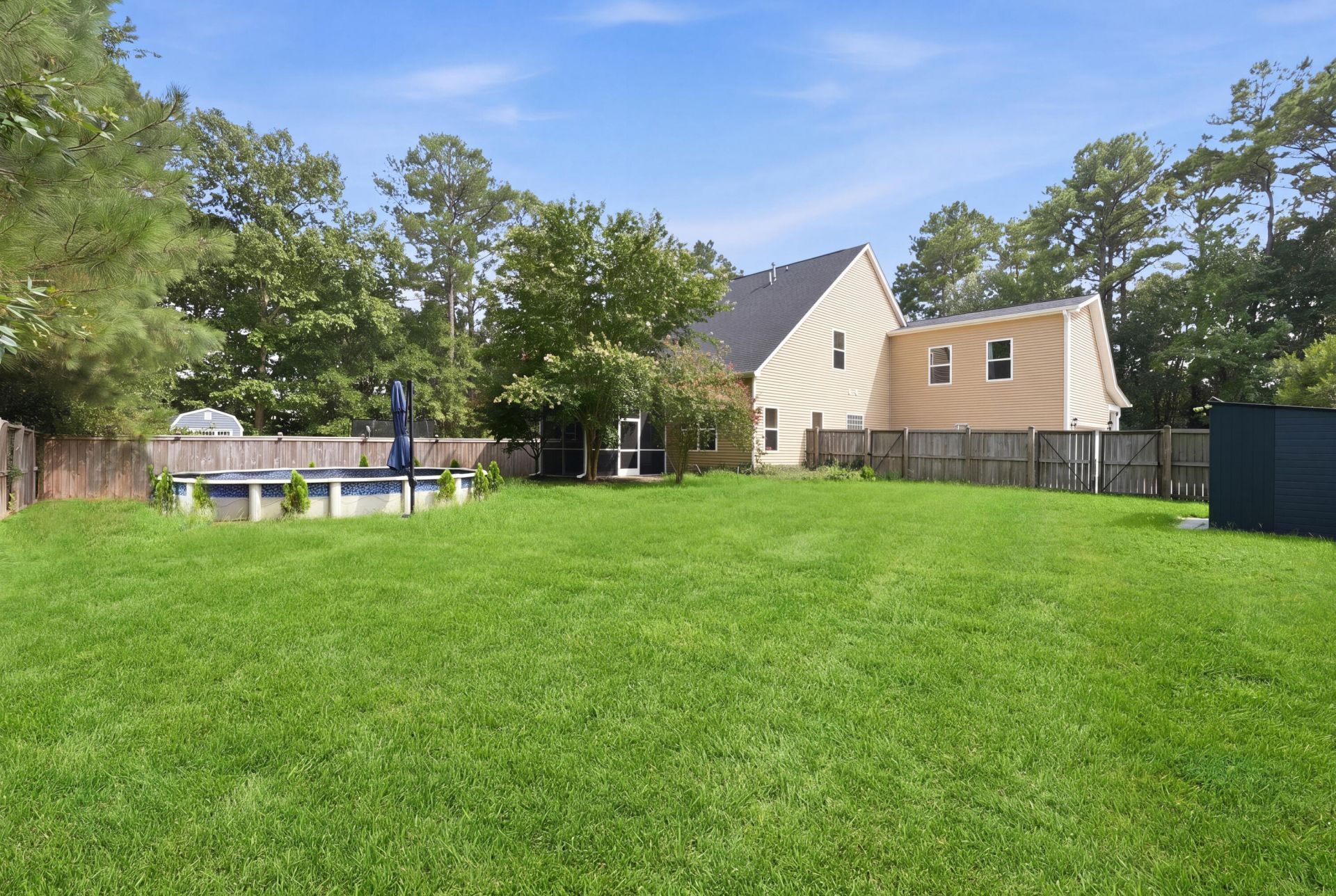 1244 Segar Street Photo 26