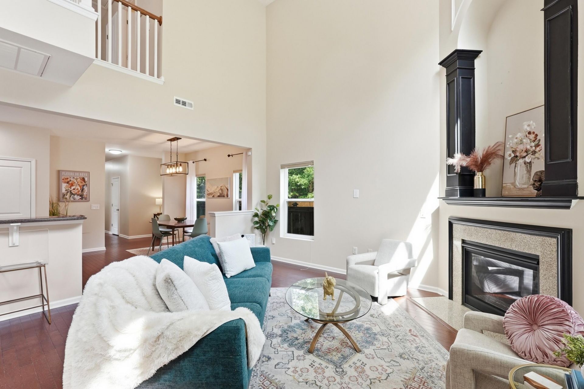 1244 Segar Street Photo 4