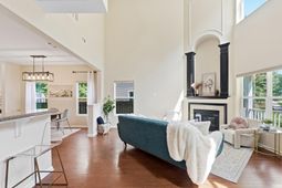1244 Segar Street photo 4