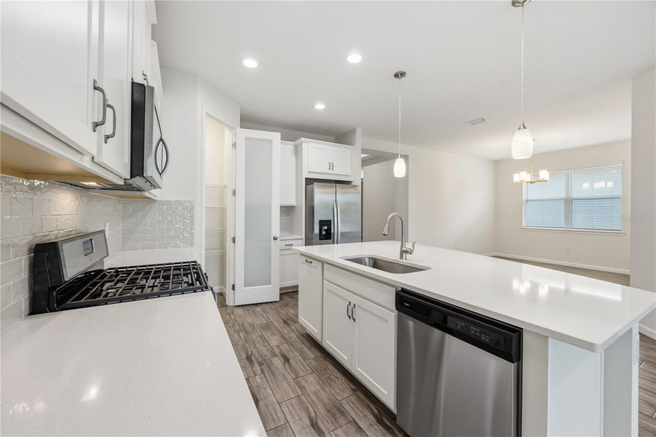 8621 Rain Song Road, Sarasota, FL 34238 Photo