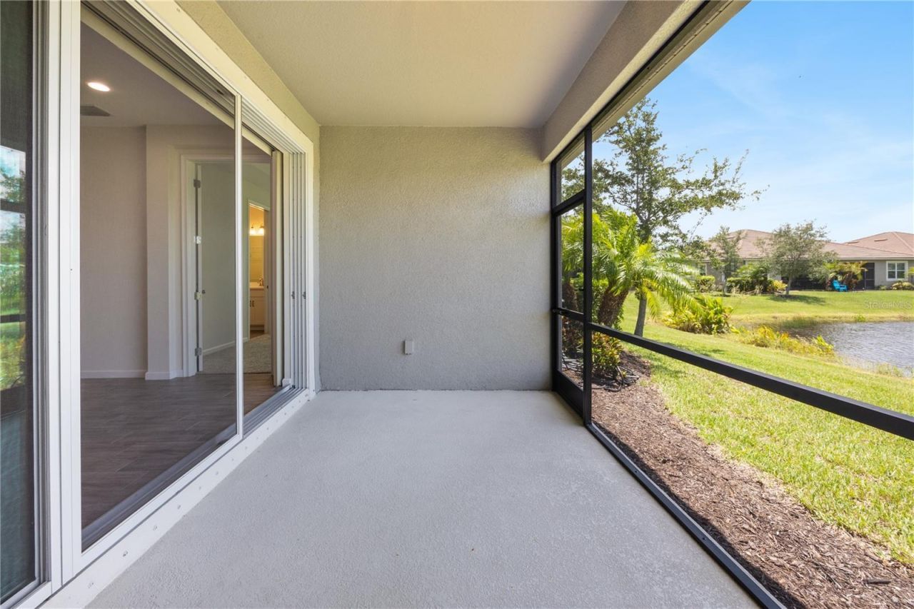 8621 Rain Song Road, Sarasota, FL 34238 Photo