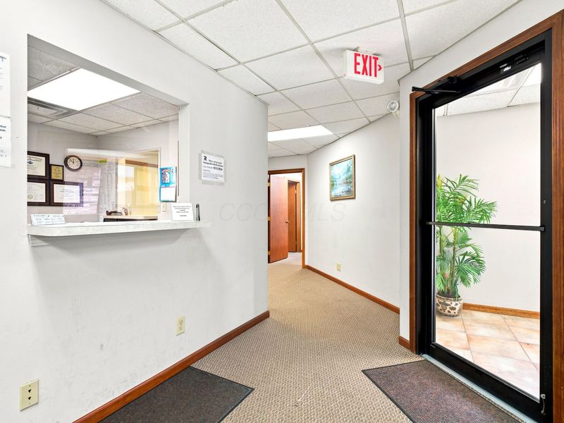 2931 Donnylane Boulevard , Unit A, Columbus, OH 43235 Photo 10