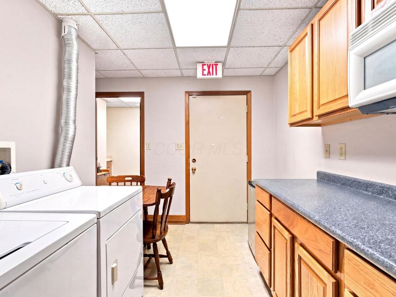 2931 Donnylane Boulevard , Unit A, Columbus, OH 43235 Photo 33
