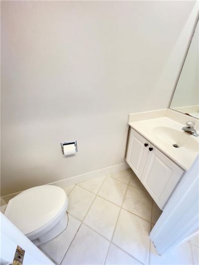 5669 Cove Cir, Naples, FL 34119 Photo