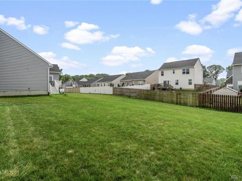 169 Cresting Road, Fairborn, OH 45324 Photo 7