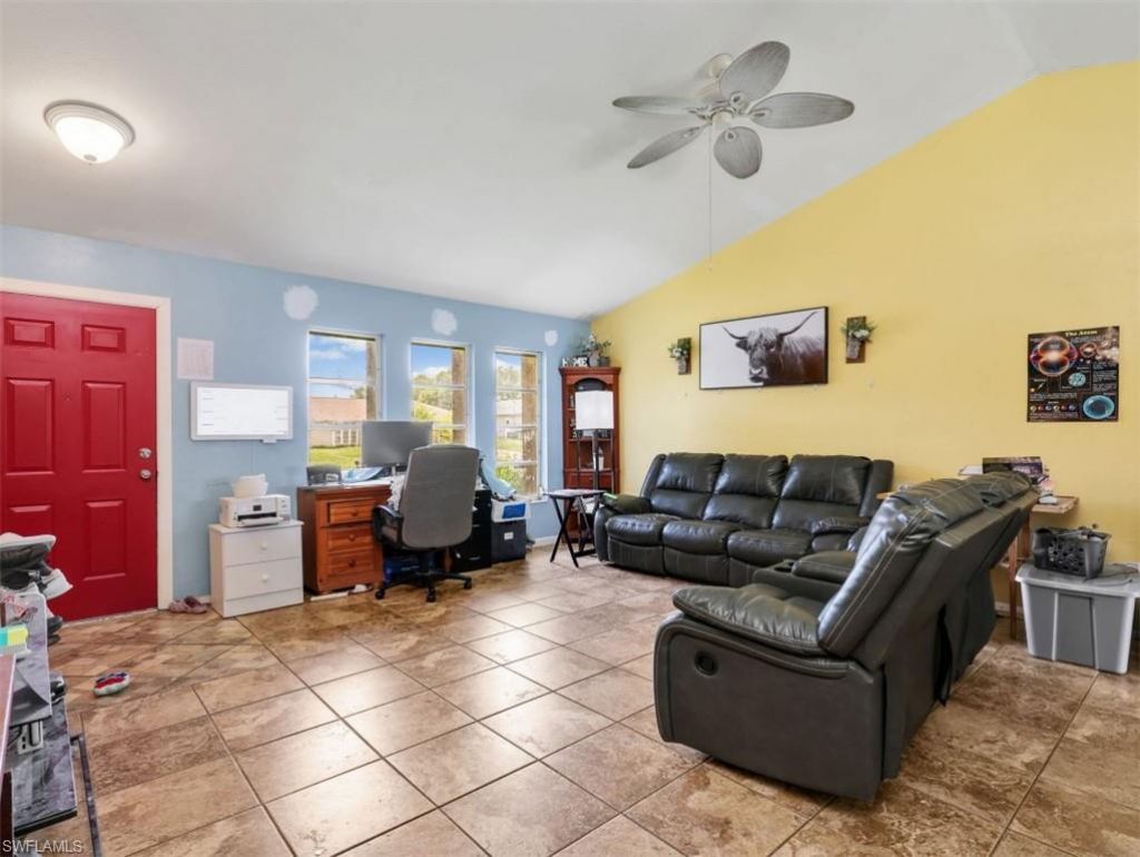 209 NE 9th Ct, Cape Coral, FL 33909 Photo