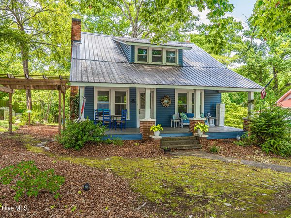 131 N Middleton Street , Robbins, NC 27325