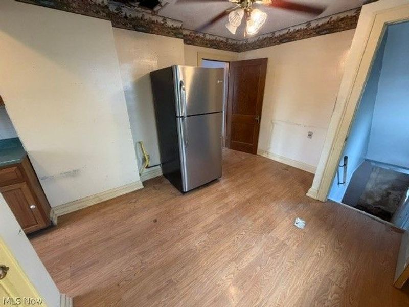 3310 Cypress Avenue, Cleveland, OH 44109 Photo 11