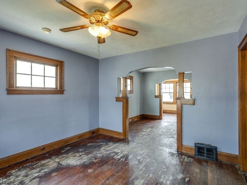 3310 Cypress Avenue, Cleveland, OH 44109 Photo 11