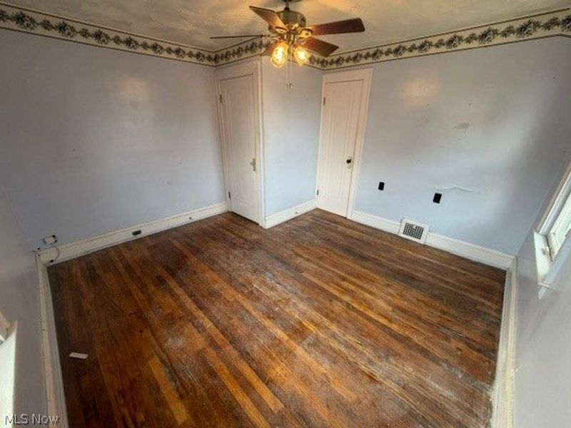 3310 Cypress Avenue, Cleveland, OH 44109 Photo 18
