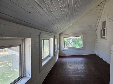 Main Photo