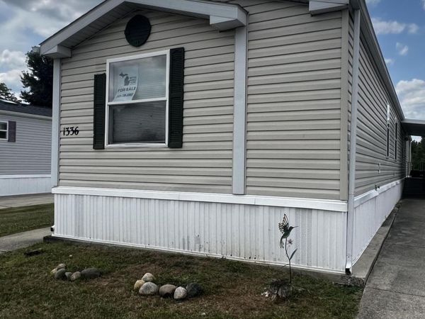 1336 John Ross Drive, Kalamazoo, MI 49009