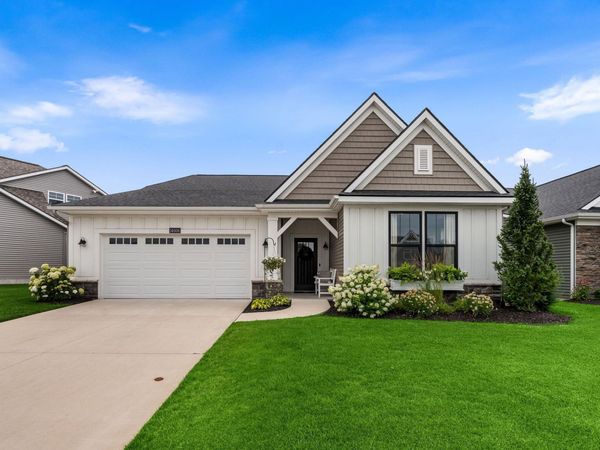 14006 Bradshaw Park, Holland, MI 49424