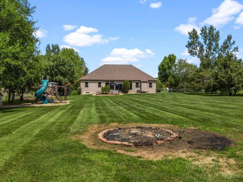 837 Leslie Drive, Washington Township, OH 45177 Photo 38