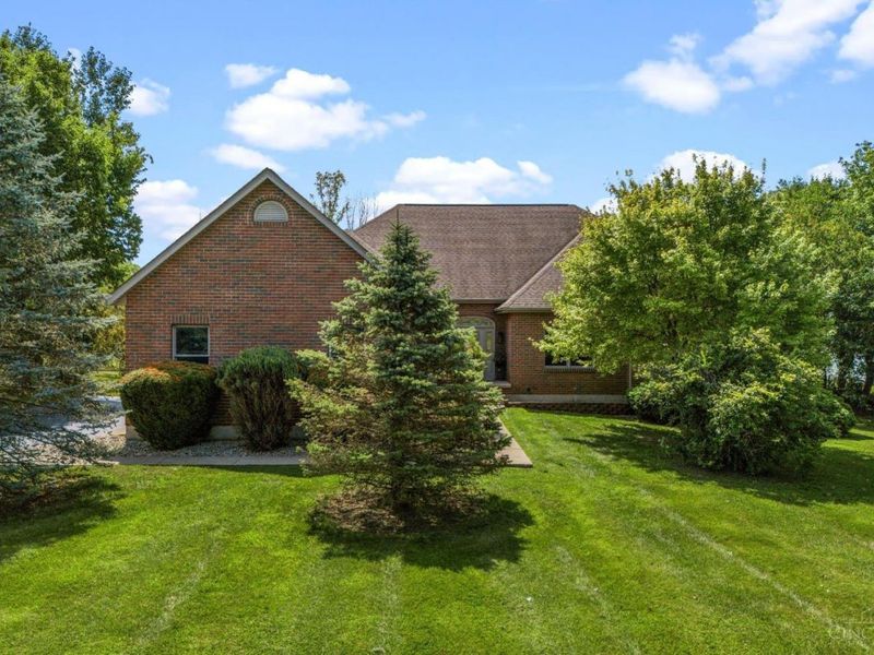 837 Leslie Drive, Washington Township, OH 45177 Photo 5