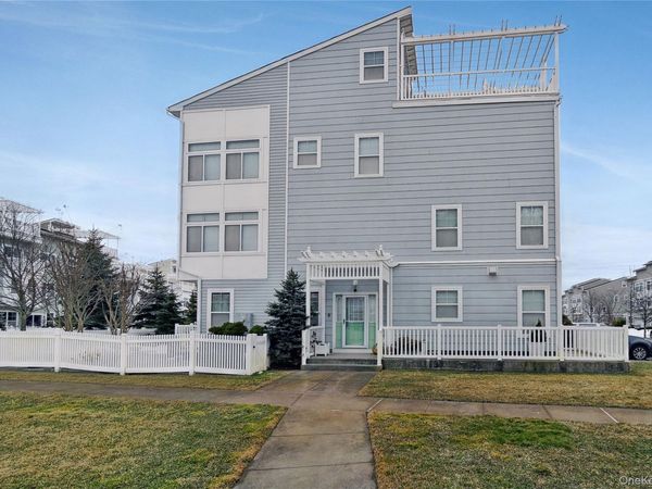 6428 Ocean Avenue S, Arverne, NY 11692
