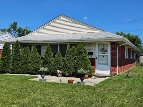 18159 Matthews Street, Riverview, Mi 48193