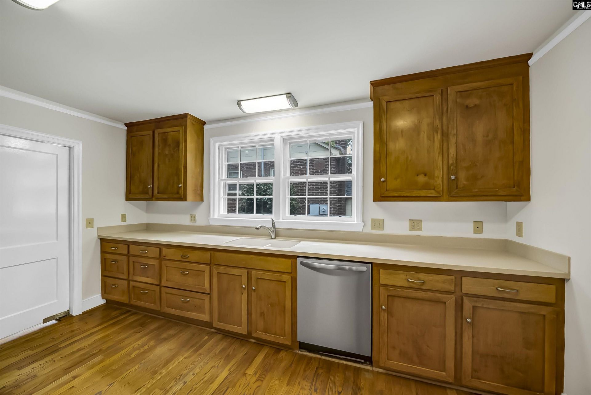 2731 Burney Drive  Photo 8