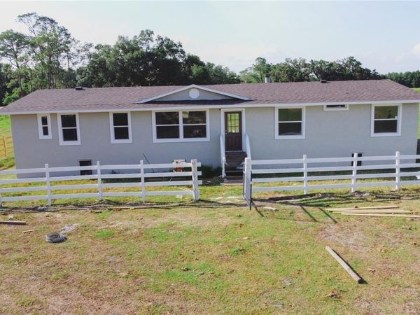 8767 CR-469 , CENTER HILL, FL 33514