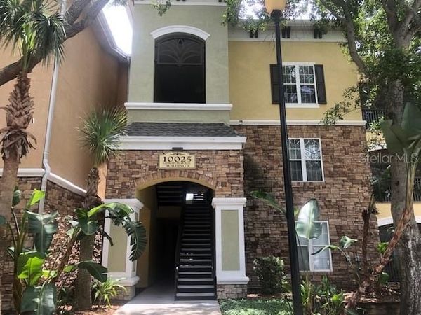 10025 COURTNEY PALMS BOULEVARD , Unit 204, TAMPA, FL 33619