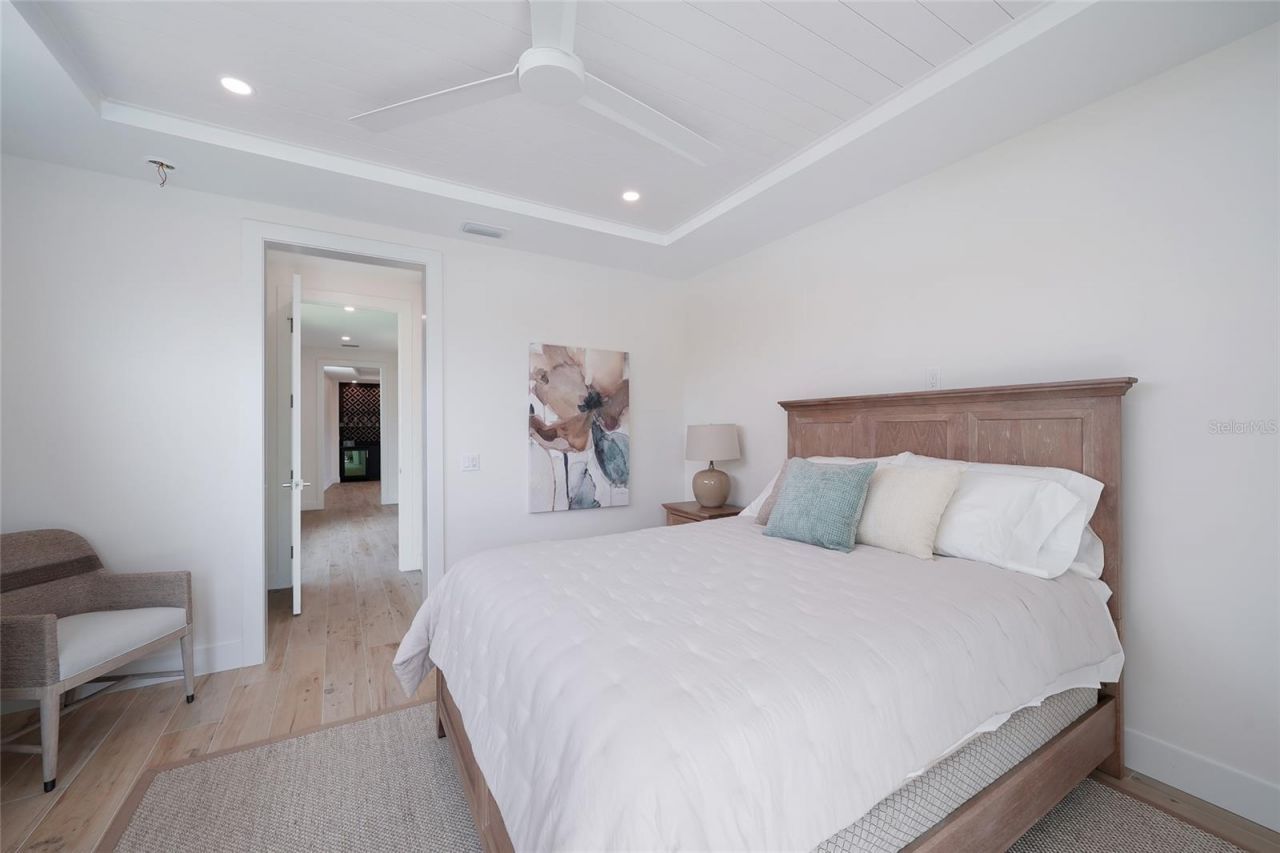 5547 Avenida Del Mare, Sarasota, FL 34242 Photo