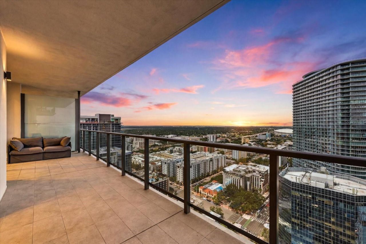 275 1st Avenue S, Unit 3308, Saint Petersburg, FL 33701 Photo