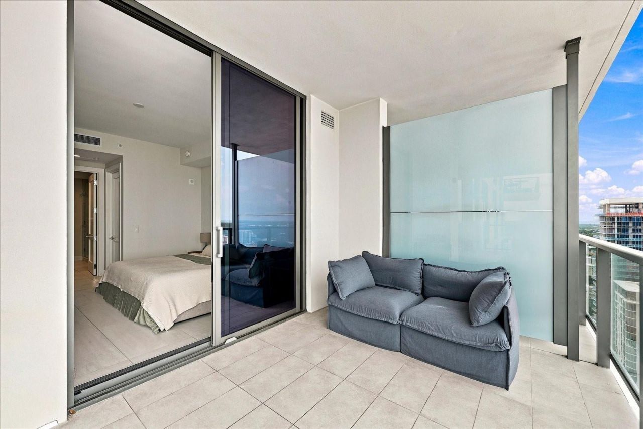 275 1st Avenue S, Unit 3308, Saint Petersburg, FL 33701 Photo