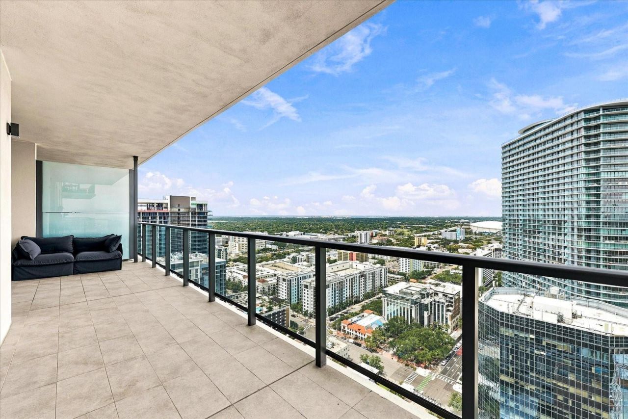 275 1st Avenue S, Unit 3308, Saint Petersburg, FL 33701 Photo
