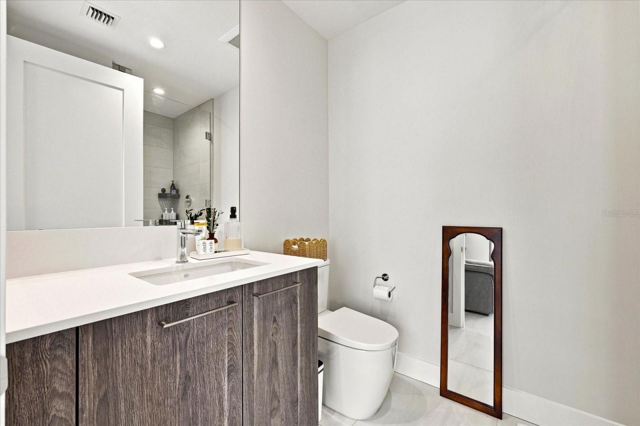 275 1st Avenue S, Unit 3308, Saint Petersburg, FL 33701 Photo