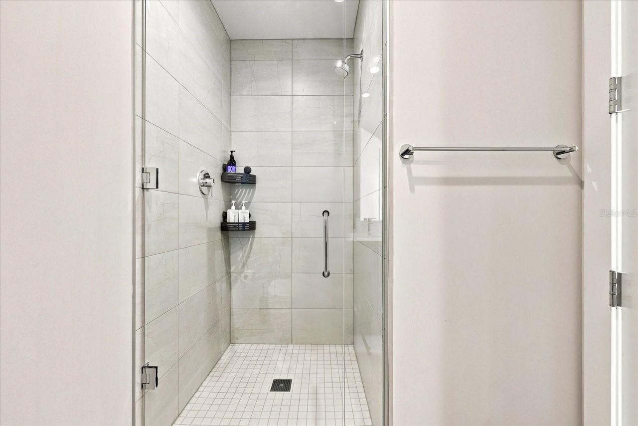 275 1st Avenue S, Unit 3308, Saint Petersburg, FL 33701 Photo