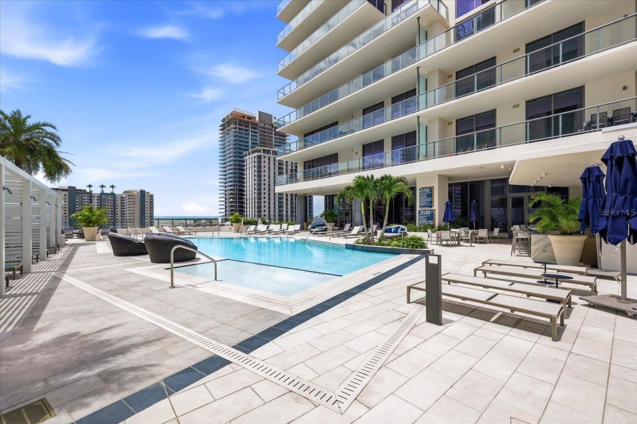 275 1st Avenue S, Unit 3308, Saint Petersburg, FL 33701 Photo