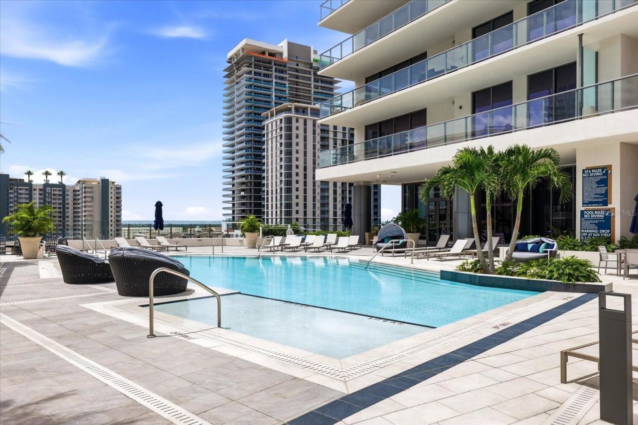 275 1st Avenue S, Unit 3308, Saint Petersburg, FL 33701 Photo