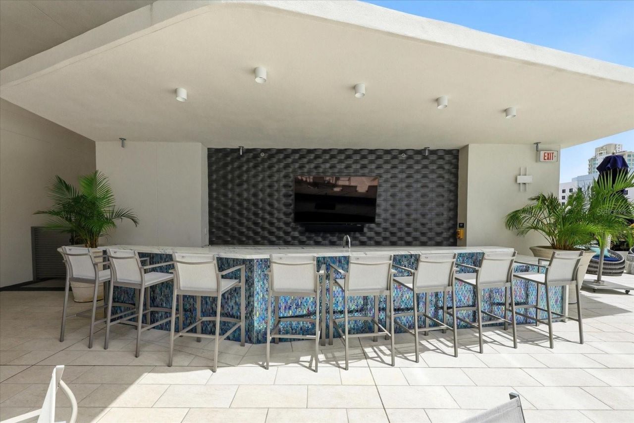 275 1st Avenue S, Unit 3308, Saint Petersburg, FL 33701 Photo