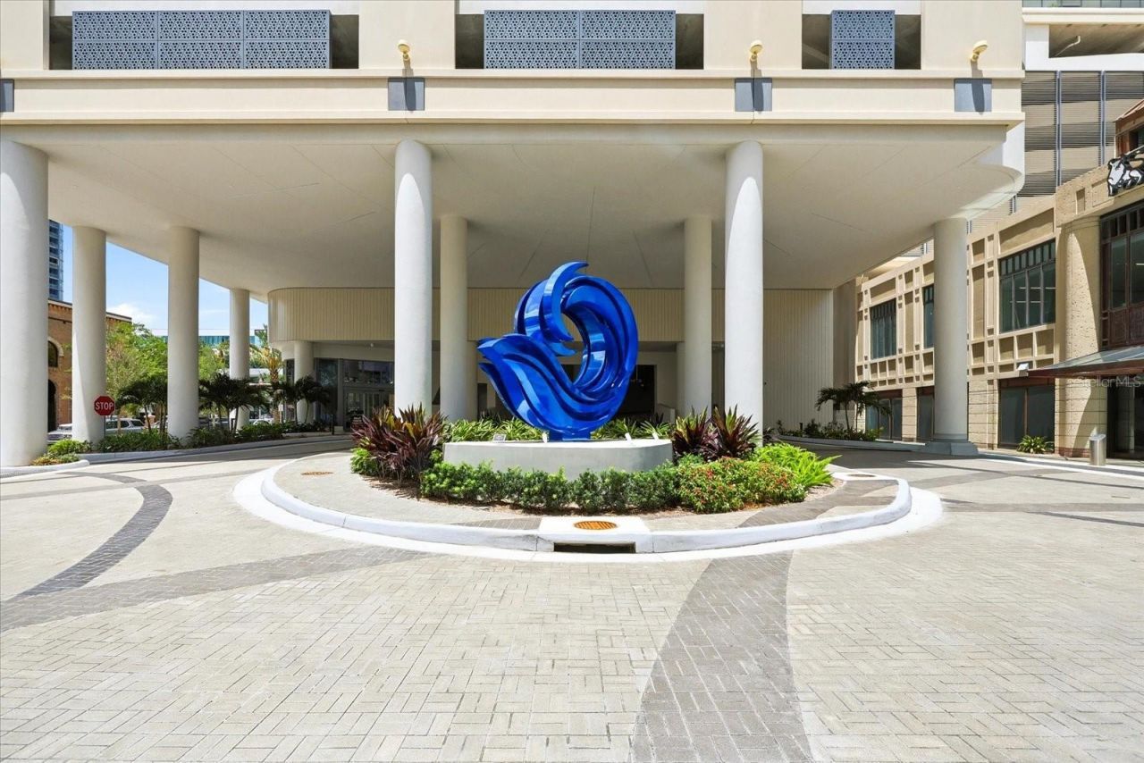 275 1st Avenue S, Unit 3308, Saint Petersburg, FL 33701 Photo