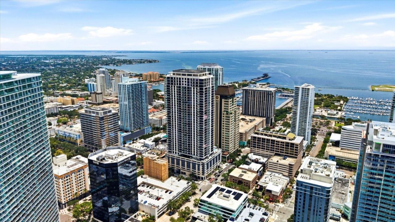 275 1st Avenue S, Unit 3308, Saint Petersburg, FL 33701 Photo