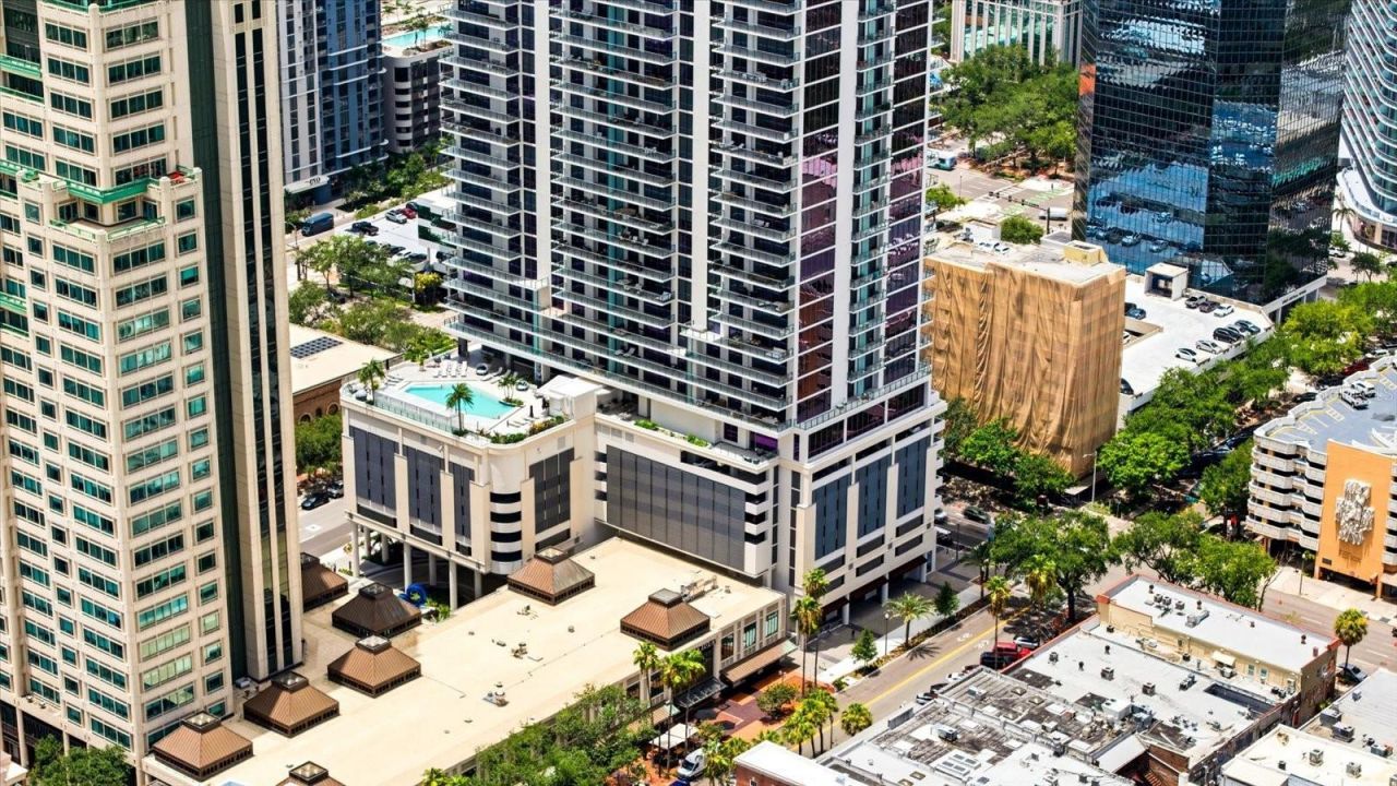 275 1st Avenue S, Unit 3308, Saint Petersburg, FL 33701 Photo